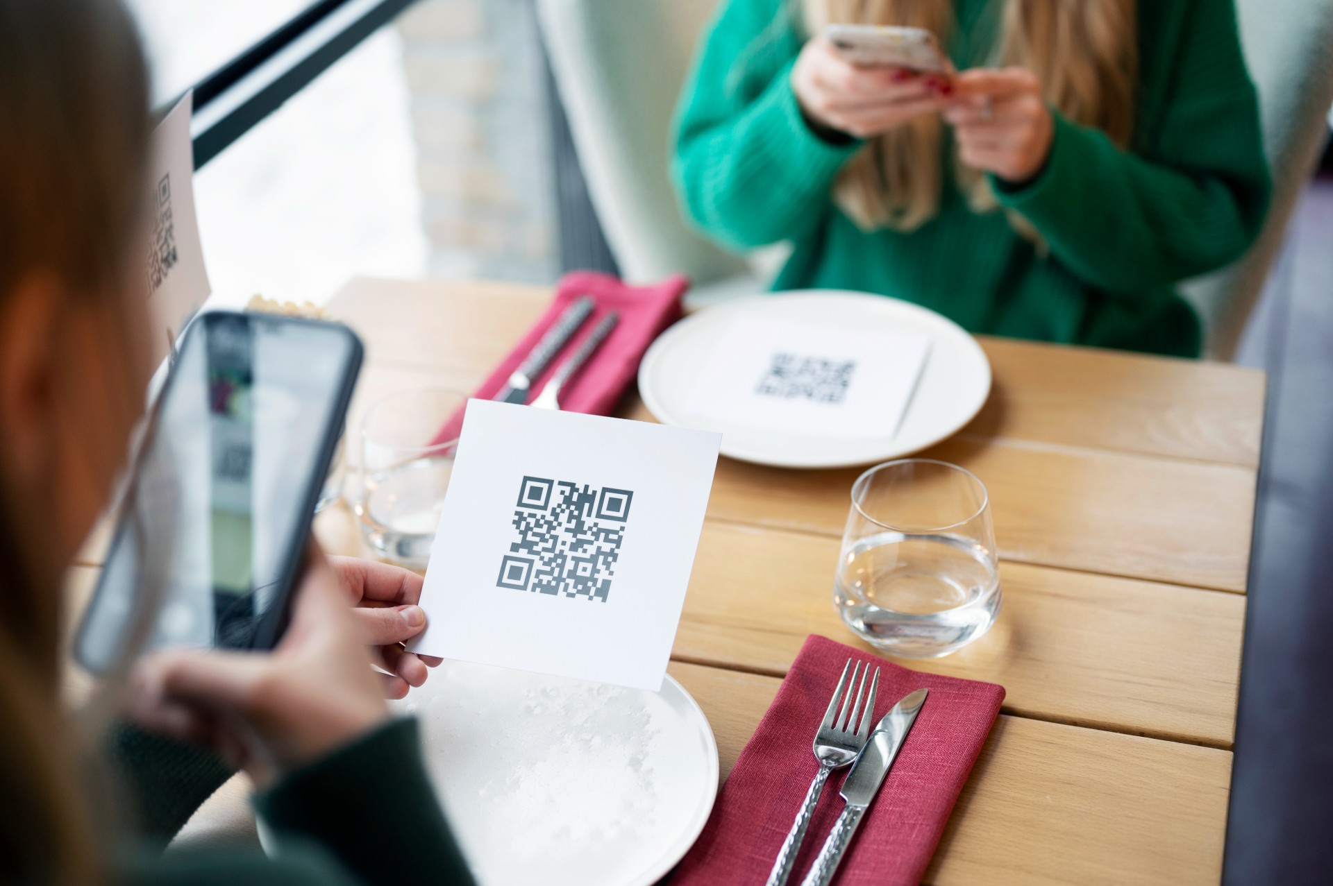 QR Menü ile Dil Desteği ve Yabancı Müşteri Deneyimi
